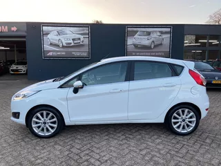 Ford Fiesta 1.0 Titanium 5-deurs - Airco ecc - Cruise - Bluetooth/handsfree - Navi - Achteruitrijcamera - L.m velgen - Pdc
