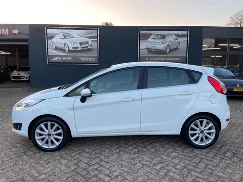Ford Fiesta 1.0 Titanium 5-deurs - Airco ecc - Cruise - Bluetooth/handsfree - Navi - Achteruitrijcamera - L.m velgen - Pdc