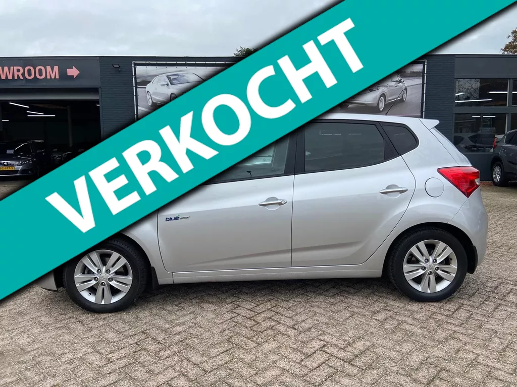 Hyundai Ix20 1.4i i-Vision 114.680 Kilometer n.ap - Airco ecc - Cruise control - 16 inch l.m velgen - Pdc - Trekhaak