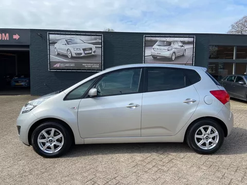 Kia Venga 1.4 CVVT Plus Pack - 77.082 Kilometer n.a.p - Airco - Cruise - Camera - Navi - Bluetooth/handsfree - Afneembare trekhaak