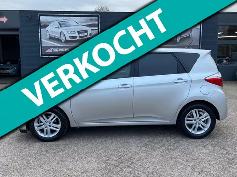 Toyota Verso-S 1.3 VVT-i Dynamic - 103.325 Kilometer n.a.p - Airco ecc - Cruise Control - Camera - Bluetooth/handsfree - Trekhaak