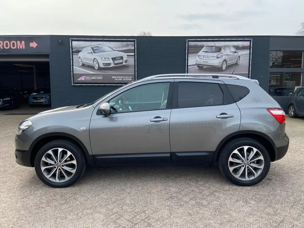 Nissan Qashqai 2.0 Tekna -109.699 Kilometer n.a.p - Airco ecc - Cruise - Navi - Leer - Panoramadak - Bluetooth - Camera - Trekhaak