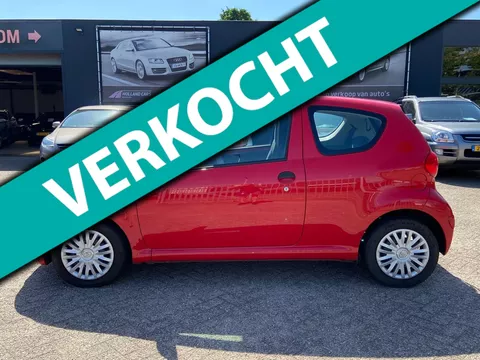 Toyota Aygo 1.0-12V 3-deurs - 135.100 Kilometer n.ap