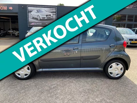Toyota Aygo 1.0-12V - 5 deurs - Elektrisch pakket - A.p.k t/m 12 juni 20026