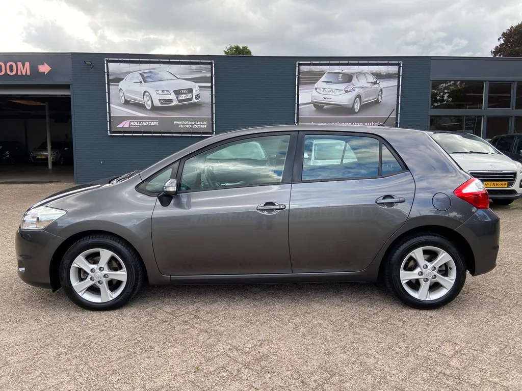 Toyota Auris 1.6 Aspiration - Dealer onderhouden - Airco ecc - Cruise - Pdc - L.m velgen