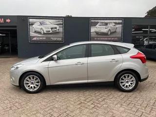Ford Focus 1.6 EcoBoost Titanium 150 Pk - Airco ecc - Cruise - Navi - Bluetooth/handsfree - v+a Pdc