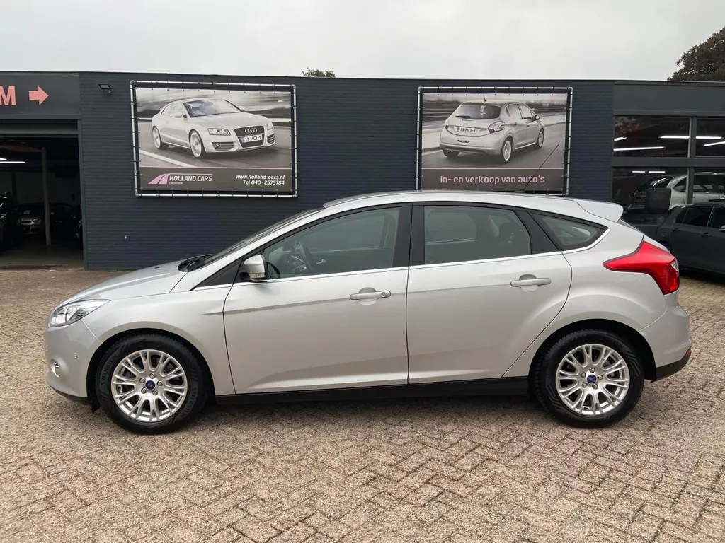 Ford Focus 1.6 EcoBoost Titanium 150 Pk - Airco ecc - Cruise - Navi - Bluetooth/handsfree - v+a Pdc