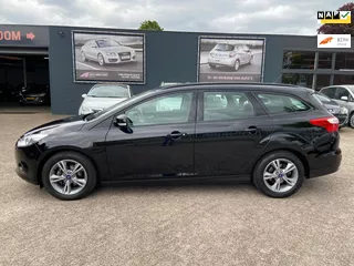 Ford Focus Wagon 1.0 EcoBoost Edition - Airco - Cruise - Navi - Bluetooth/handsfree - 16 inch L.m velgen - Pdc - Trekhaak