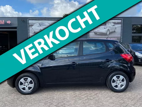 Kia Venga 1.4 CVVT Plus Pack - Dealer onderhouden - Airco - Cruise control - Bluetooth/handsfree - Navigatie - Trekhaak